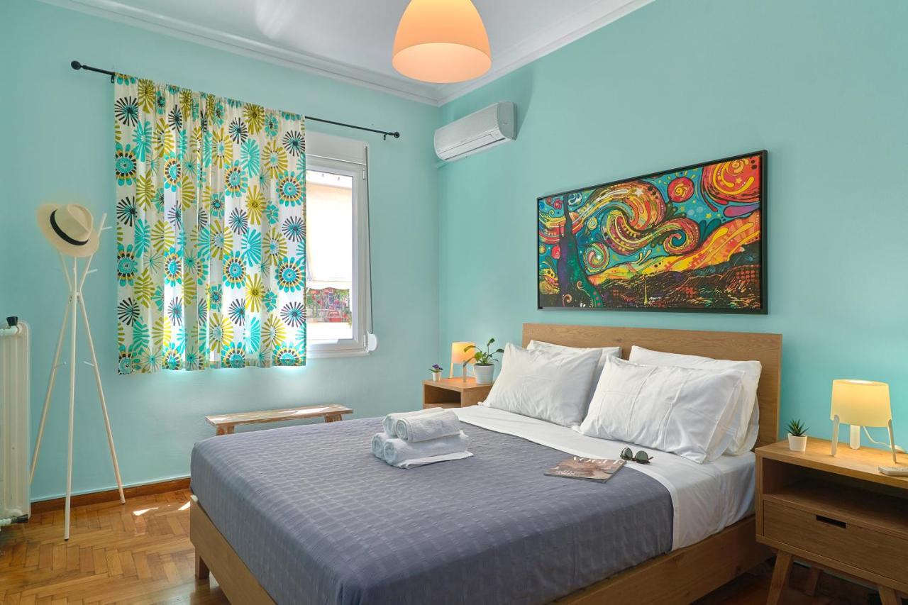 Venias Two-bedroom Kallimarmaro And Zappeio Area *