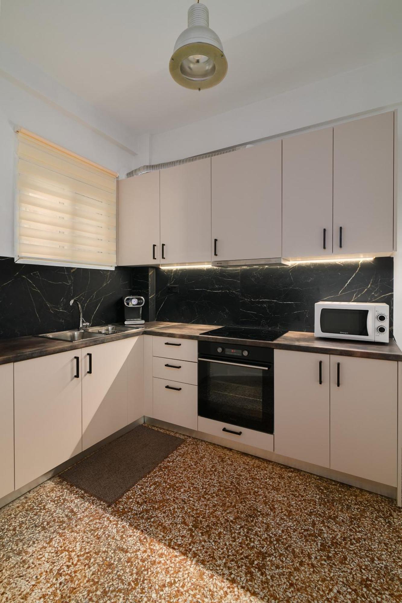 Venias Two-bedroom Kallimarmaro And Zappeio Area * Athens
